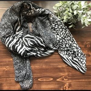 Multi-print scarf